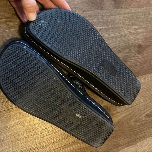 Alegria Paloma Rave on the Nile Blue Metallic MaryJane Shoe JIL-321 - Picture 8 of 8